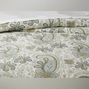Pottery Barn Charlie Paisley Organic Percale Duvet Cover.